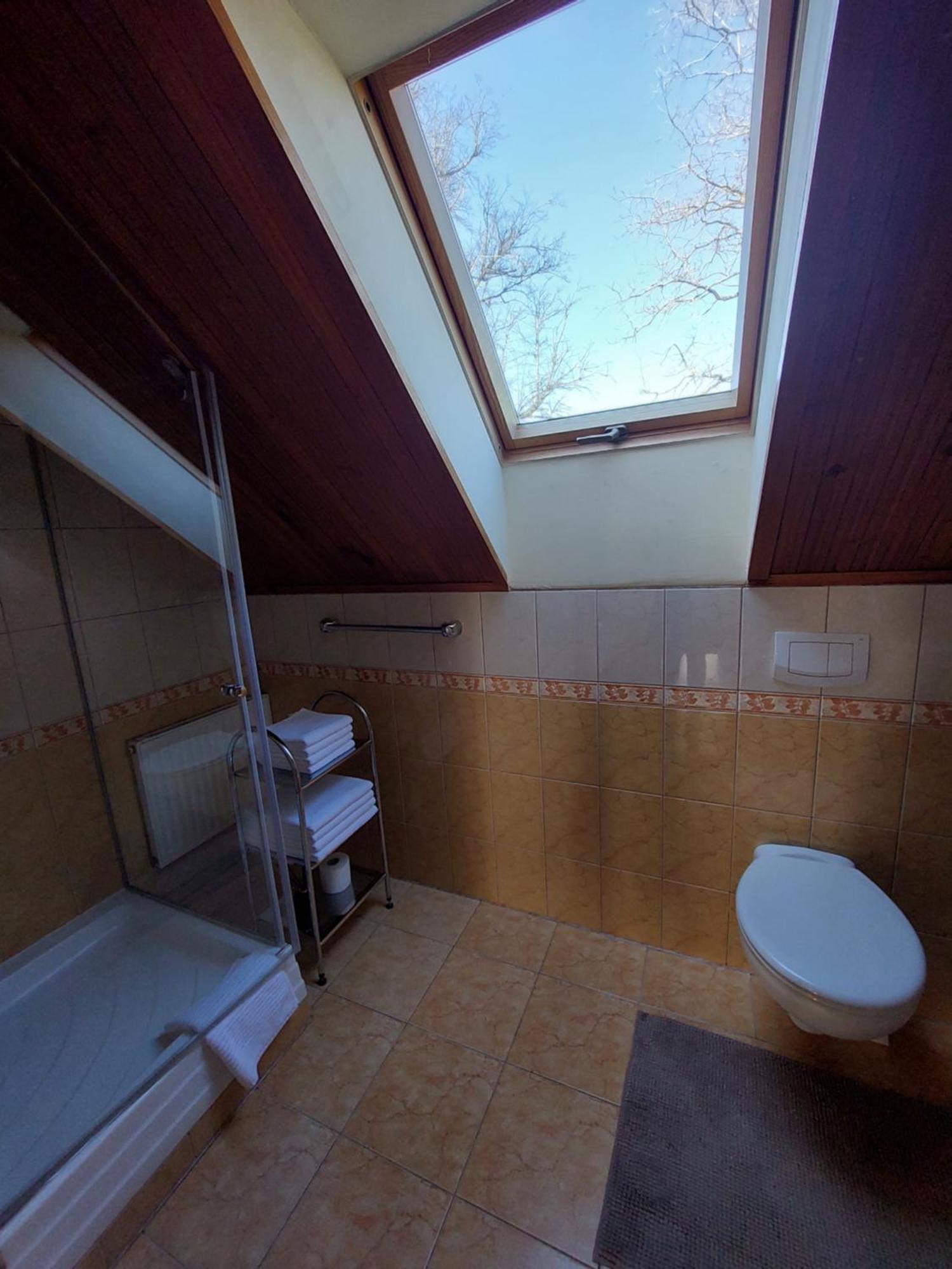 Hotel Asmonienes Sveciu Namai "Senoji Mokyklele" Smalininkai Exterior foto