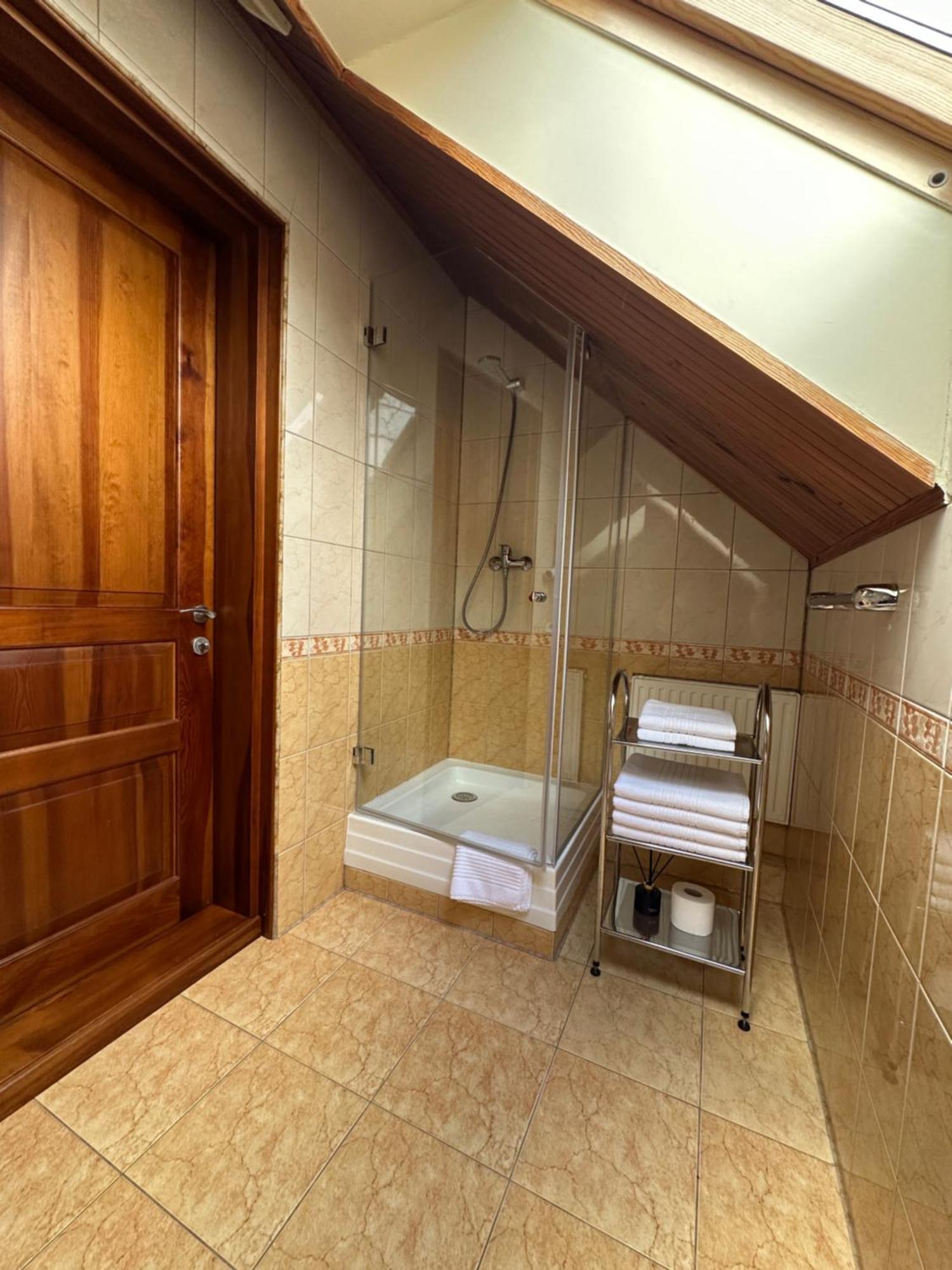 Hotel Asmonienes Sveciu Namai "Senoji Mokyklele" Smalininkai Exterior foto